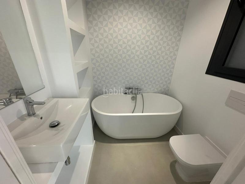 Foto c77b8dd0-a2ef-4416-b2a4-6b2f9951c43c. Affitto casa a schiera con riscaldamento parcheggio in Sevilla