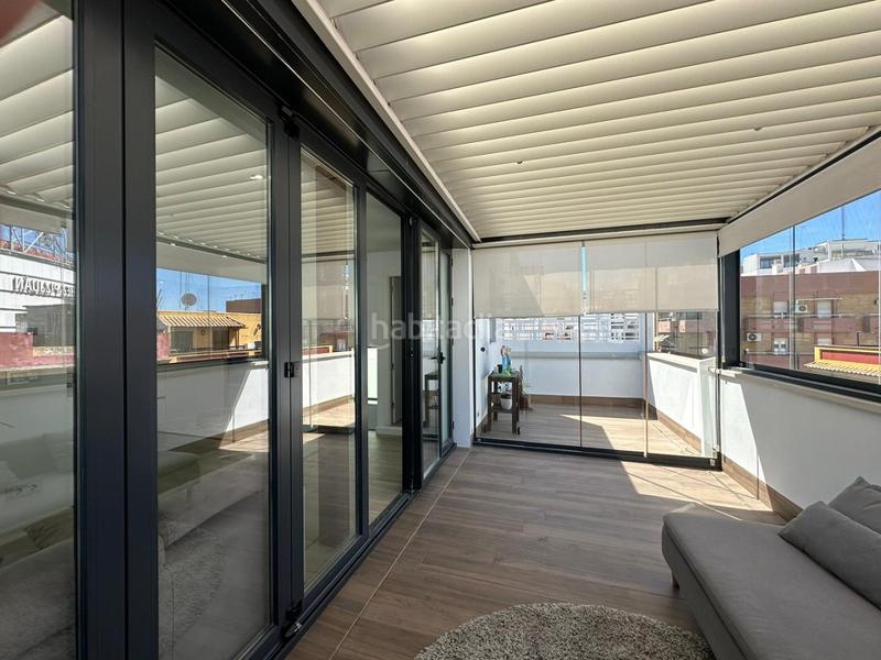 Foto c52e5f18-94c5-4709-a53b-ab16b82a9dfc. Rent semi detached house with heating parking in Ciudad Jardín Sevilla