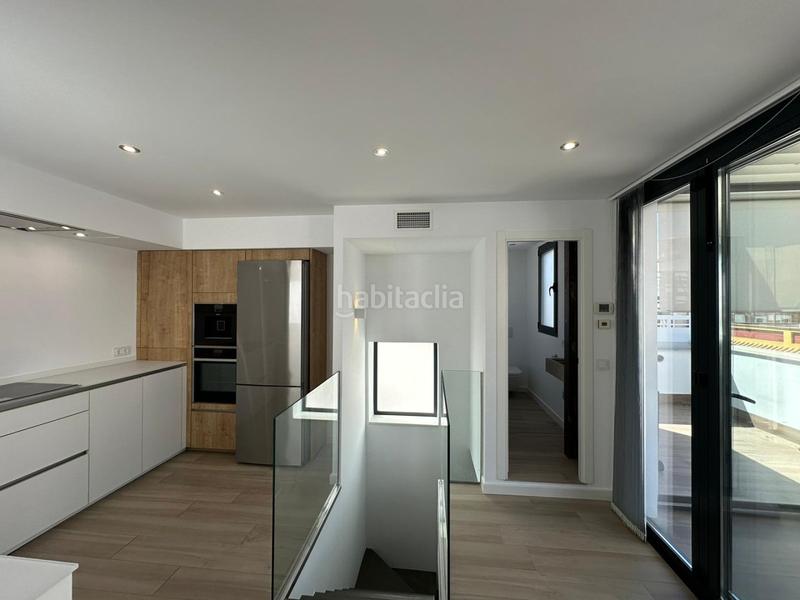 Foto cad0c096-83c0-4717-868f-f727fe0e472c. Rent semi detached house with heating parking in Ciudad Jardín Sevilla