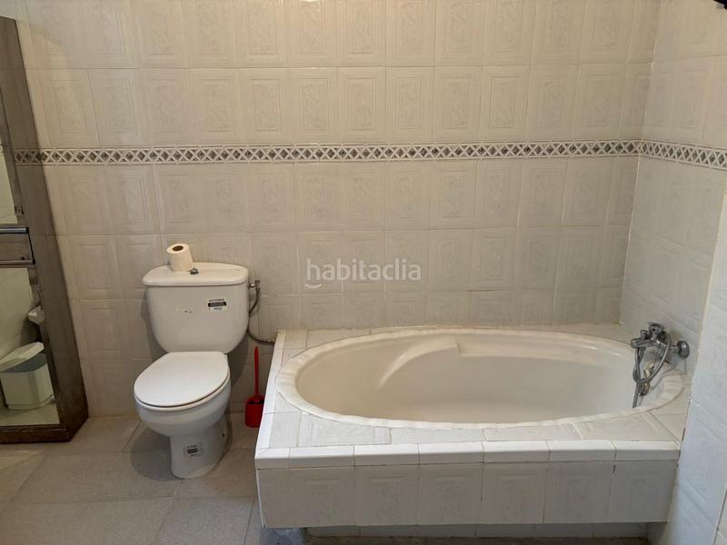 Foto 2c1c32c7-5548-4a8a-8a28-62af3d7b9c6f. Casa encantadora casa , con todas las comodidades. en Brenes