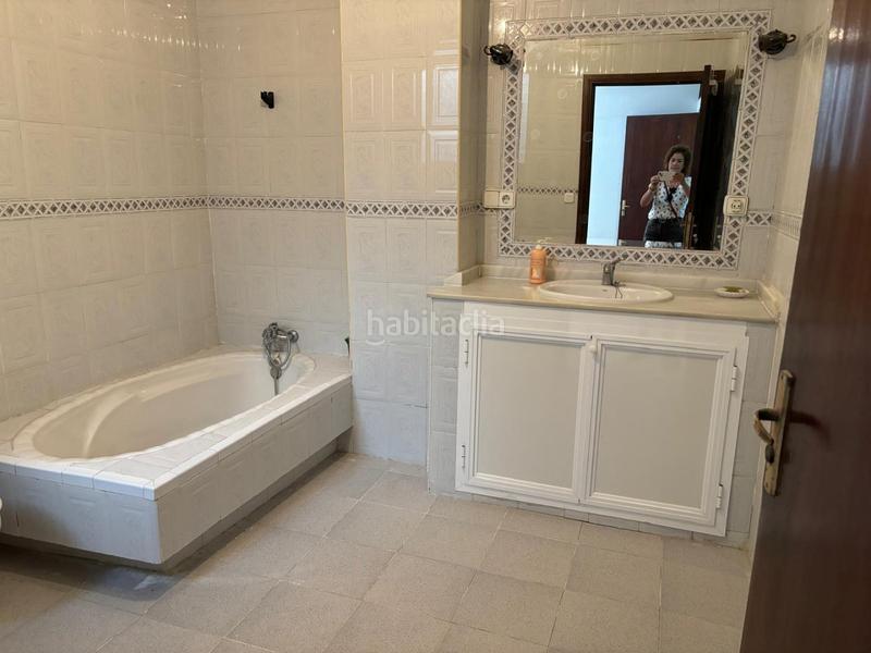 Foto c58cb79d-4cc0-4f36-80b5-0a9e304fec5f. Casa encantadora casa , con todas las comodidades. en Brenes