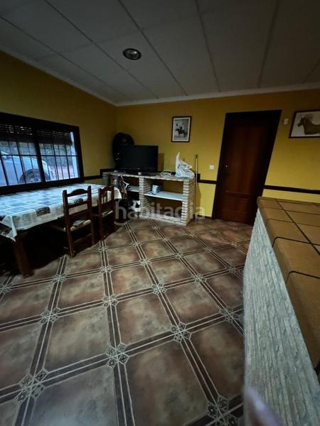 Foto 44056b5d-20c0-4d10-b0d7-a59452f564ae. Chalet tu chalet con piscina , comodidad y calidad de vida en Brenes