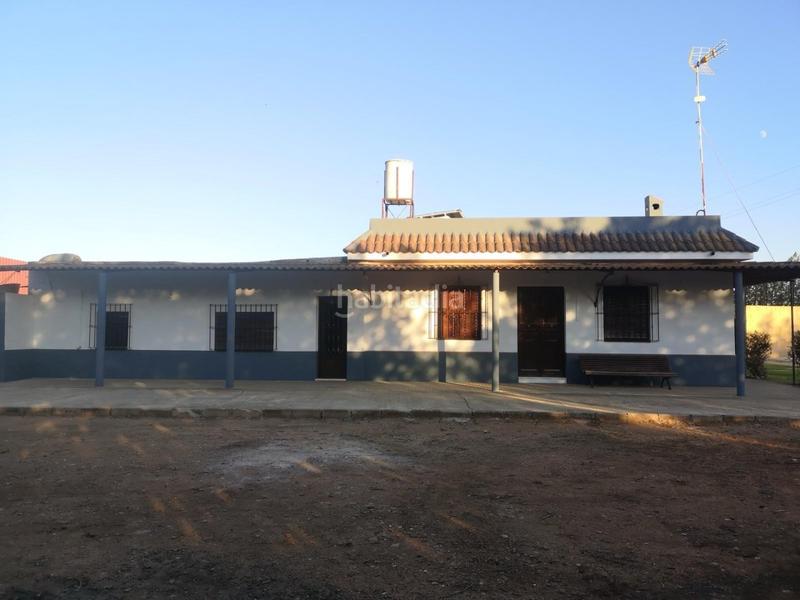 Foto d08777a6-5b39-44b0-82fb-29595e33b5ef. Chalet tu chalet con piscina , comodidad y calidad de vida en Brenes