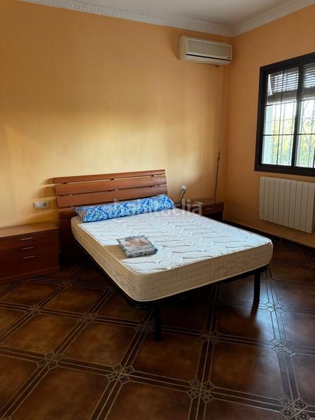 Foto db58d9ee-6fc3-431c-ae5f-88a52c2e634d. Chalet tu chalet con piscina , comodidad y calidad de vida en Brenes