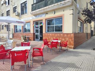 Local commercial à Algaba (La). Imagina un restaurante en la algaba, un pueblo a escasos minutos