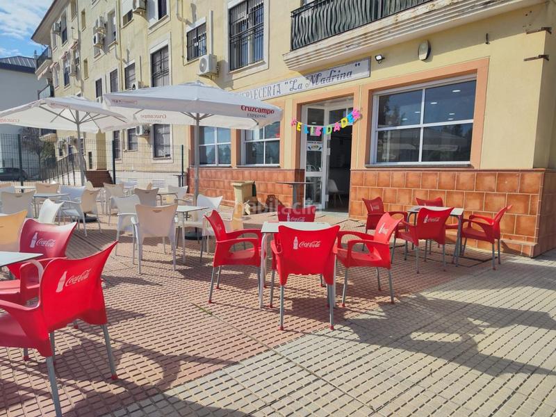 Foto ee153621-e9f5-4b81-9ff0-373b06557526. Geschäftsraum in Algaba (La)