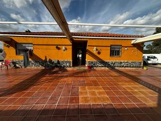Maison à Carmona. Apoteósica vivienda en torrepalma. a tan solo 15 minutos de sevi