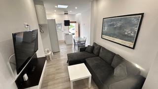Casa adossada a Coria del Río. Te presentamos esta acogedora vivienda de una planta en coria de