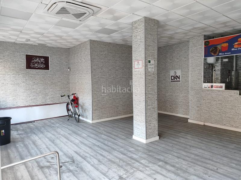 Foto 521774bb-4ae8-419c-9f00-bfa68036f0e9. Rent business premise with heating in Arenal - Museo Sevilla