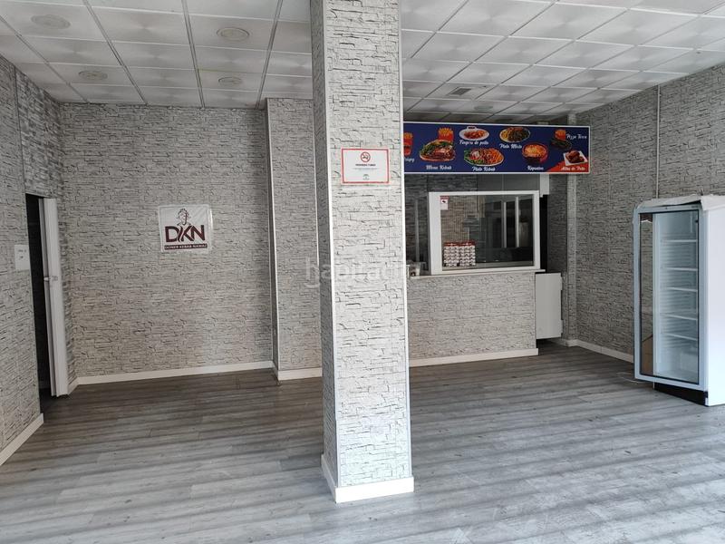 Foto 8ebe7e41-30ab-498f-80a6-0d6113670988. Rent business premise with heating in Arenal - Museo Sevilla