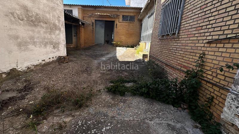 Foto 06969e53-3d07-4951-a74c-c6b82a82ce30. Casa adossada amb aparcament a Salteras