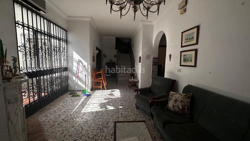 Foto 7ae95d59-d97a-4085-9b1e-f883acde1552. Casa adossada amb aparcament a Salteras