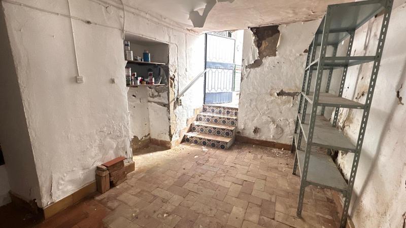 Foto e9b87097-2aaf-466e-9065-cf436c81e7da. Casa adossada amb aparcament a Salteras