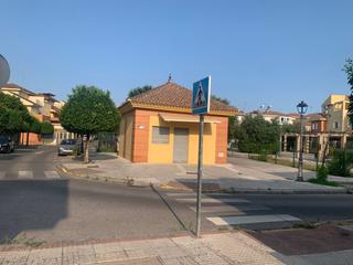 Lloguer Local Comercial a Castilleja de la Cuesta. Estimados clientes! están buscando la oportunidad perfecta para