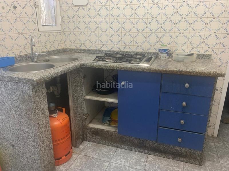 Foto b44ed415-6ddf-4d40-ae74-9d3857654ef2. Casa vivienda construcción antigua para reformar en el centro , ideal para quienes buscan un proyecto de reforma o inversión. en Moguer