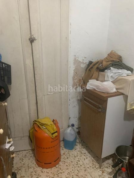 Foto d4cd1202-66df-4cae-a621-818bbf094fe2. Casa vivienda construcción antigua para reformar en el centro , ideal para quienes buscan un proyecto de reforma o inversión. en Moguer