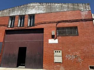 Nau industrial a Coria del Río. Oportunidad de inversión en coria del río!se vende nave comercia