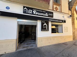 Local commercial à Castilleja de la Cuesta. Anuncio profesional  traspaso bar en plaza santiago castilleja d