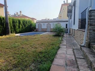 Chalet à Valencina de la Concepción. Gran oportunidad de chalet independiente en valencina de la conc