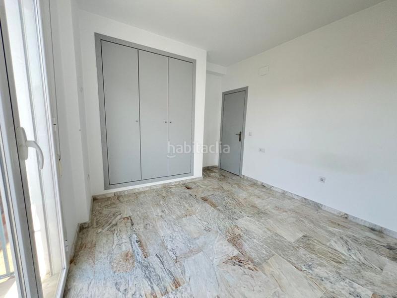 Foto f01083ee-c635-4d09-81f6-c0dd7534f8a2. Casa pareada acogedora casa pareada con patio, terrazas y placas solares! en Aznalcázar