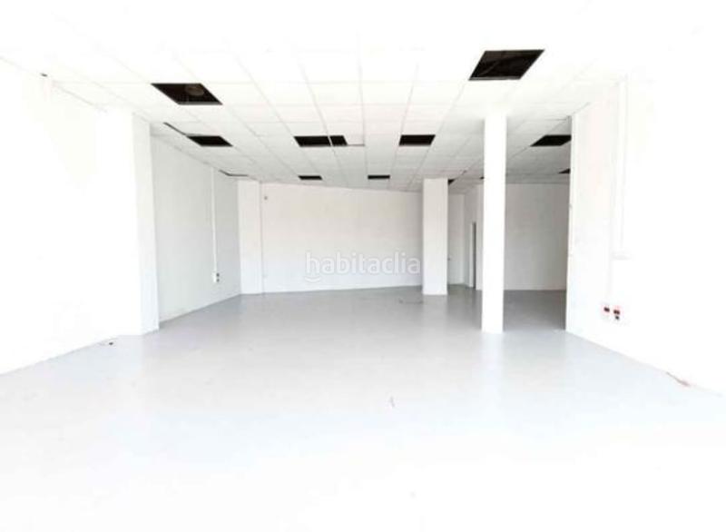 Foto 86b60110-9e30-47df-a63e-ea0be04708d6. Business premise in Villanueva del Ariscal