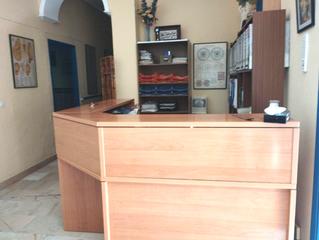 Local commercial à Castilleja de la Cuesta. Se vende estupendo piso muy céntrico de 110 metros en castilleja