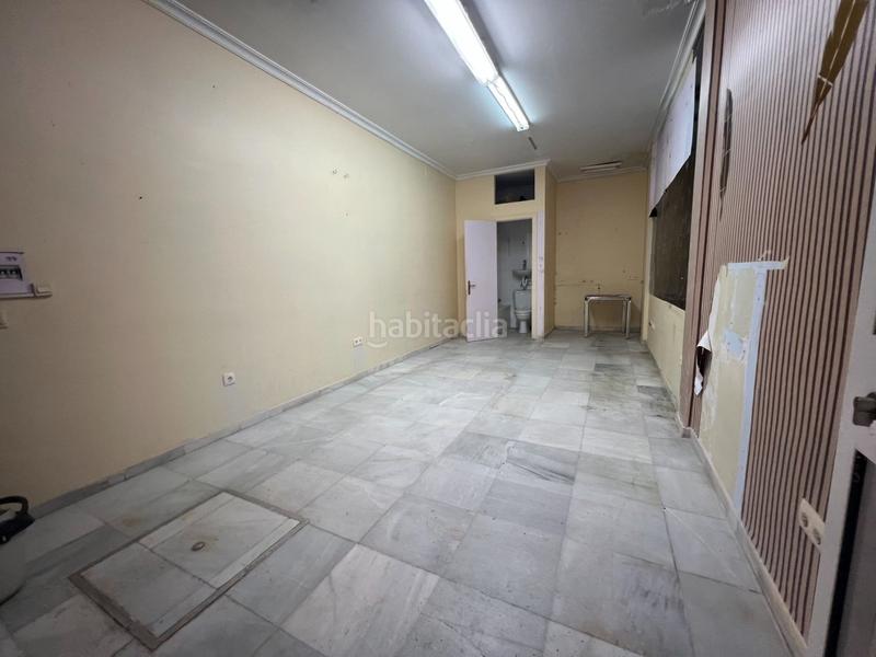 Foto 251255bd-0173-4179-846f-1e19e6bc6476. Local comercial a Umbrete