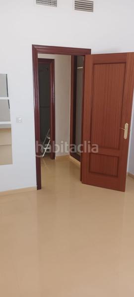 Foto 0999b7a2-ce17-46a1-bc3f-11ee0397ae19. Piso no te pierdas esta oportunidad única ! presentamos este encantador piso de una planta, con 60 metros en Valencina de la Concepción