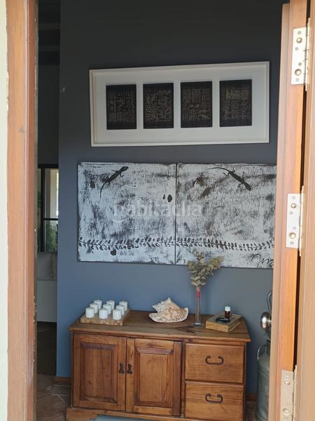 Foto 221b7a6e-3bd5-41c2-87b6-4b72b5bb468b. Chalet avec chauffage piscine dans Espartinas pueblo Espartinas