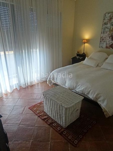 Foto 7a101402-c7a3-4ba8-9bc5-a8fa18aaeed5. Chalet avec chauffage piscine dans Espartinas pueblo Espartinas