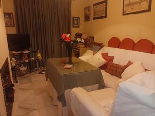 Maison jumelée à Valencina de la Concepción. En esta ocasión, presentamos una joya inmobiliaria ubicada en va