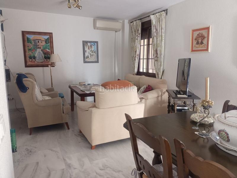 Foto 7c1709b8-4c29-483f-b6e4-72ce83955dfb. Casa a schiera con riscaldamento parcheggio in Castilleja de la Cuesta