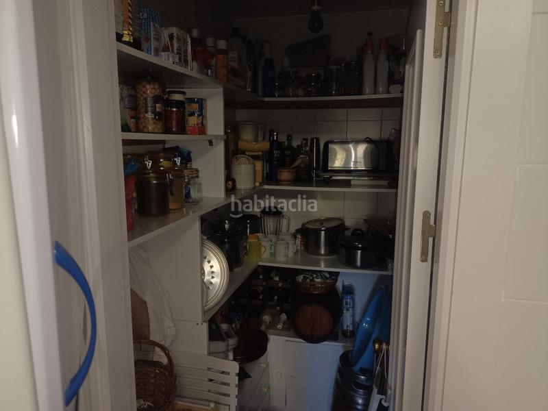 Foto d0d67bdb-d018-41e6-9569-cc9409fc5bd4. Casa a schiera con riscaldamento parcheggio in Castilleja de la Cuesta