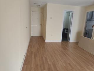 Appartement à Camas. Estupendo piso en camas, bien ubicado, a 2 minutos del ayuntamie