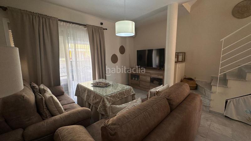 Foto 36a1cb16-5d0e-4770-a1bb-635404a2769f. Lloguer casa adossada amb piscina a Isla Cristina