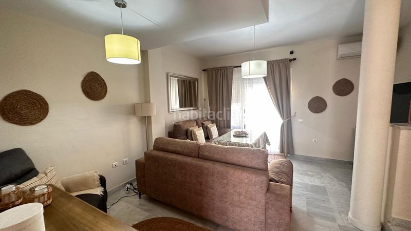 Foto 3742f068-9fbe-4235-9c70-f9100ec62562. Lloguer casa adossada amb piscina a Isla Cristina