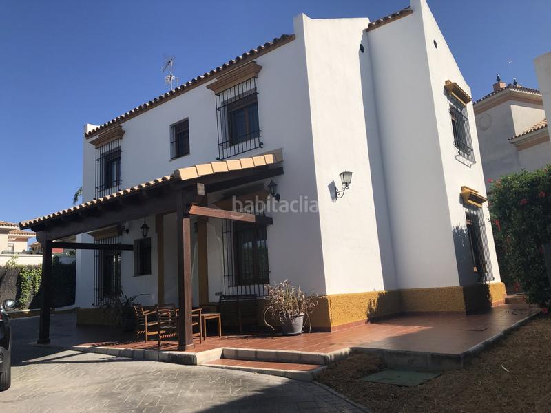 Foto 02583f22-763e-49dc-8c9e-139b6358c9b7. Chalet with heating parking in Gines