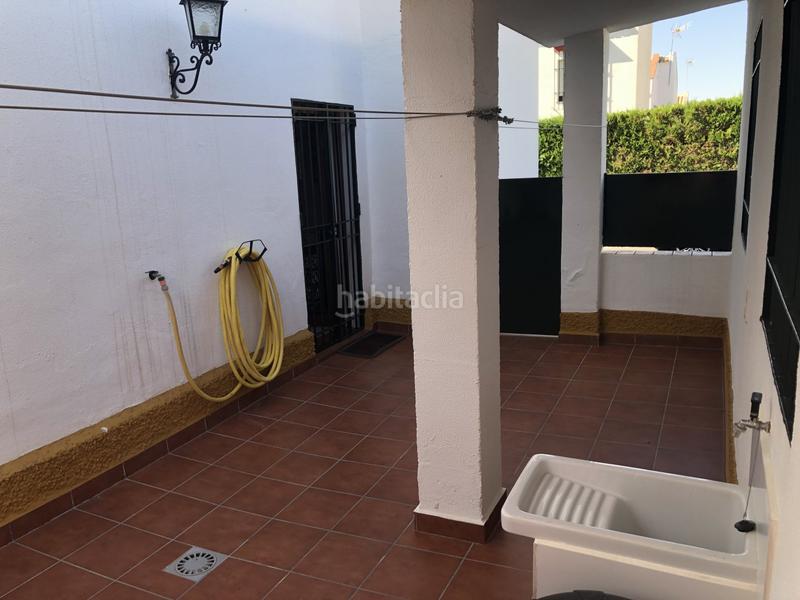 Foto 68d29988-0380-4d52-8f13-a32ebd133be4. Chalet with heating parking in Gines