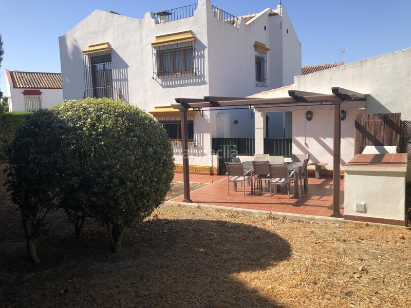 Foto 75d40061-e481-4780-928c-a1317bbff5fc. Chalet with heating parking in Gines