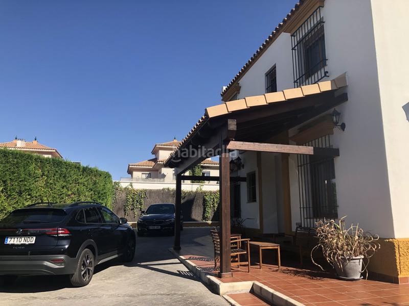 Foto 8004876f-15e2-4b36-bdba-7eddf6520147. Chalet with heating parking in Gines