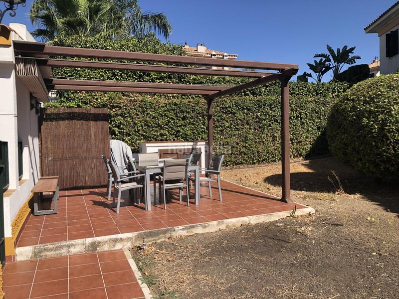 Foto c102a97b-2f29-449e-b60f-a272968f6fe2. Chalet with heating parking in Gines