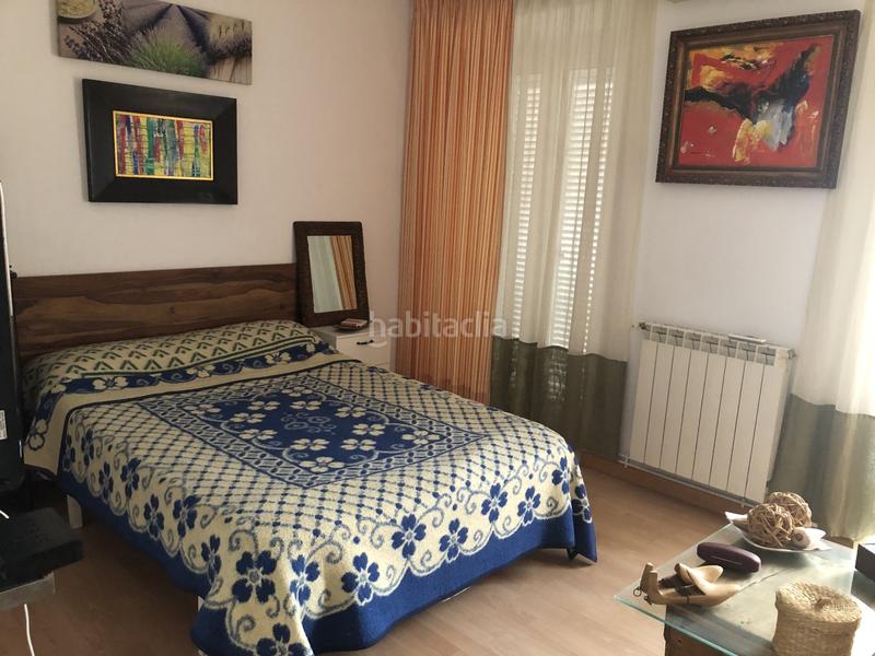 Foto 597f15bc-1002-47e1-8ffa-8f500be14128. Casa amb calefacció a Feria Sevilla