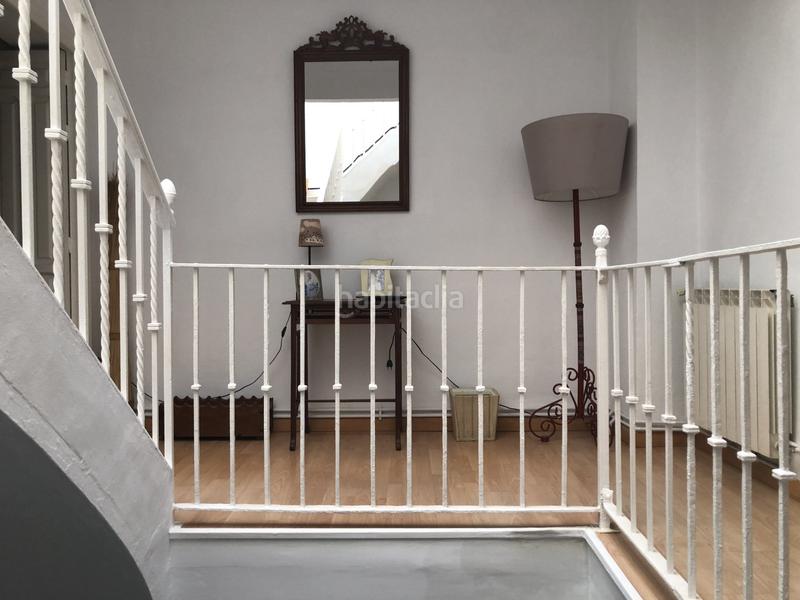 Foto 66a5af76-b1f6-4dc0-9d49-2755aa730650. Casa amb calefacció a Feria Sevilla