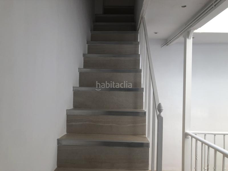 Foto ab3f7cb7-e04b-4181-bc29-19cbcc0dcd5b. Casa amb calefacció a Feria Sevilla