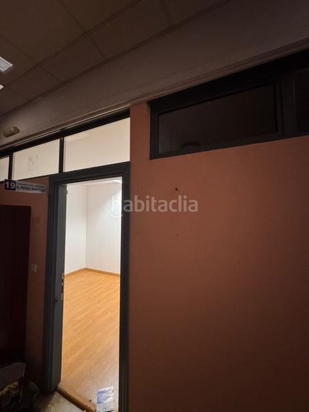 Foto 106b0d06-0d43-4771-a913-cf7580716e78. Büro mit heizung in Gines