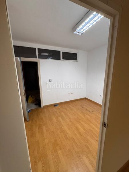 Foto e30b3581-ce91-49a1-966b-7de784874827. Büro mit heizung in Gines