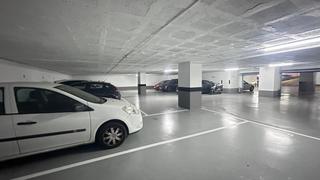 Parking coche en La Buhaira. Oportunidad de inversión en edificio sevilla 2!este local en ven