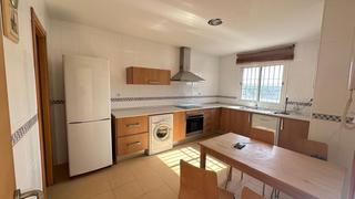 Maison jumelée à Huévar. Preciosa casa en huevar con sotano