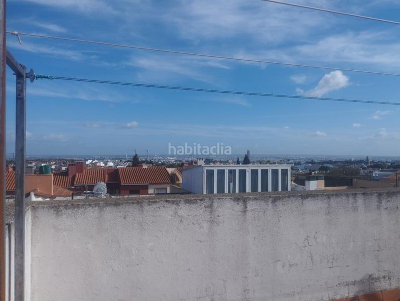 Foto 2eddb66c-b8d7-4048-b451-b91961cd4113. Maison avec parking dans Castilleja de la Cuesta