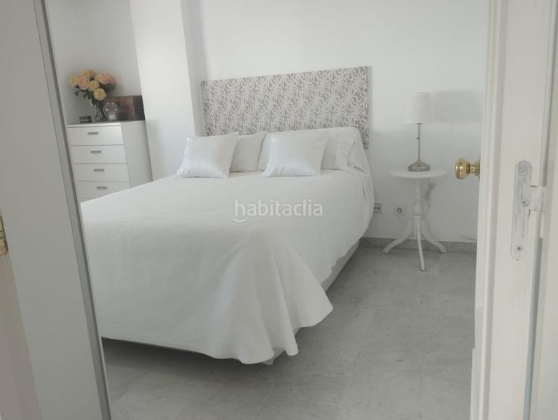 Foto 4d394f96-8a24-4399-bf12-834a24c10303. Maison avec parking dans Castilleja de la Cuesta